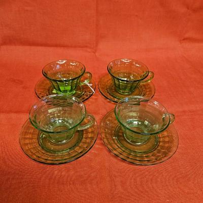 Set of 4 Uranium Green Depression Teacups and Saucers