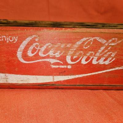 Vintage CocaCola Bottle Case