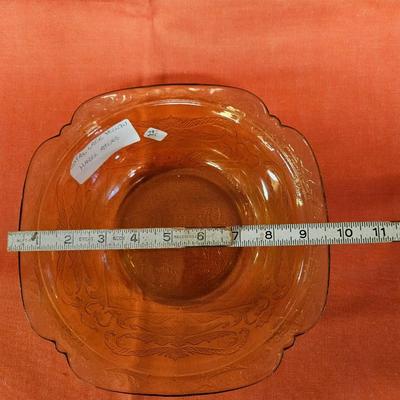 Royal Lace Yellow Hazel Atlas Depression Bowl