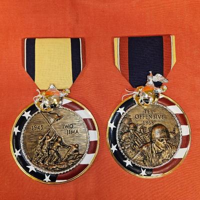 Set of 2 Bradford Exchange Medals of Valor