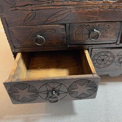 Sale Photo Thumbnail #617: Used. Usable. Kinda Fun. Hold lots of stuff. Measures 15 x 11 x 11" 