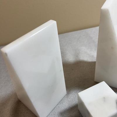 Sale Photo Thumbnail #625: 7" Tall and Cube is 2-1/4" Nice! 
