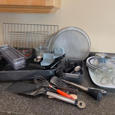 Sale Photo Thumbnail #695: Used. Usable.  Cook Things! 