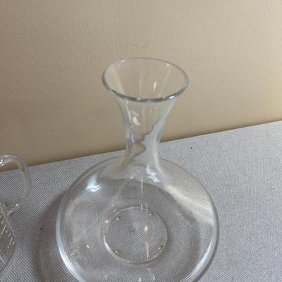 Sale Photo Thumbnail #709: Used. Usable. No stoper! Measures liquids 11" Milliliters and Cups. 