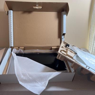 Sale Photo Thumbnail #967: Good used condition, in original box. 
