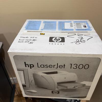 Sale Photo Thumbnail #1044: Buying it to work. 