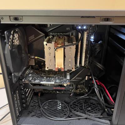 Sale Photo Thumbnail #1088: Does not have an operating system installed. SOOO! Does not include Monitor Either!!!! 