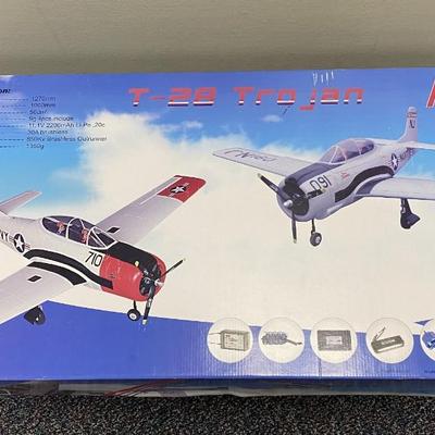 Dynam 1.3 meter wingspan t-28 Remote control Model