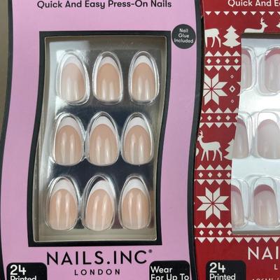Nails Inc London Holiday Press on Nails 3 sets