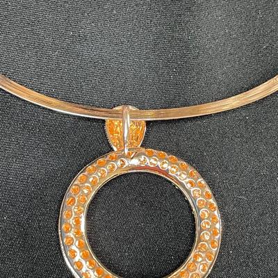 Collar Necklace with Pink Stones Pendant