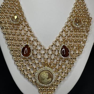 Gold Tone Cameo Necklace