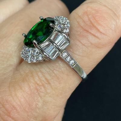Costume Ring Green and Clear stones