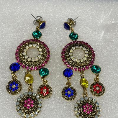 Huge Bib Necklace and Earrings with Multicolored Stones