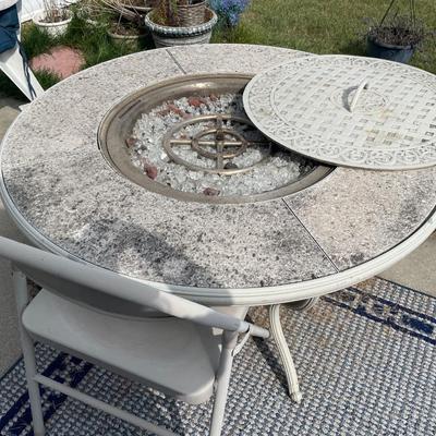 Outdoor firepit