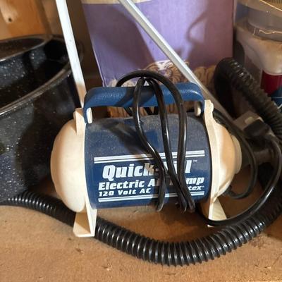 Pans, Electric air pump, hardware, car wash soap, lamp oil, hand cleaner, etc.