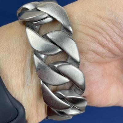 New Invicta Men’s Matte Stainless Steel Bracelet