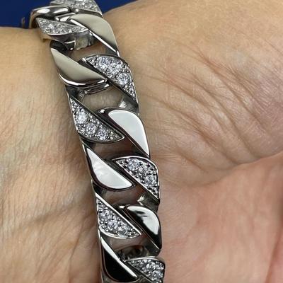 New Invicta Men’s Stainless Steel Bracelet