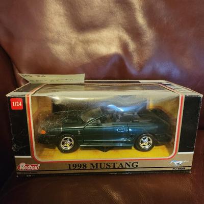 Redbox 1998 Mustang