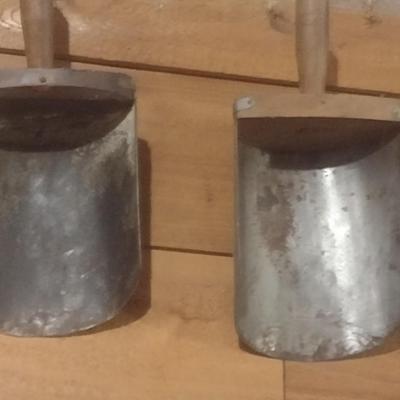 Collection of Primitive and Vintage Collectible Rustic and Farmhouse Items Choice F