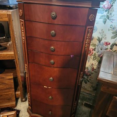 Jewelry cabinet