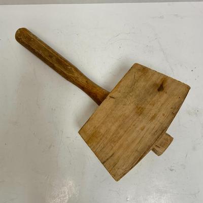 Antique Stanley No. 10 Hickory Square Head Mallet, circa 1900-1929