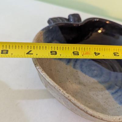 Sky Top Orchard Pottery Apple Bowl Flat Rock NC (K)