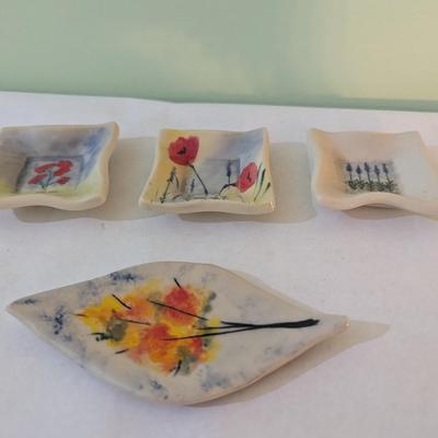 Floral Trinket Dish (HW)
