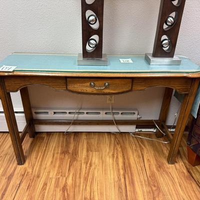 Sale Photo Thumbnail #694: Narrow hallway/entryway/console table, glass tabletop cover