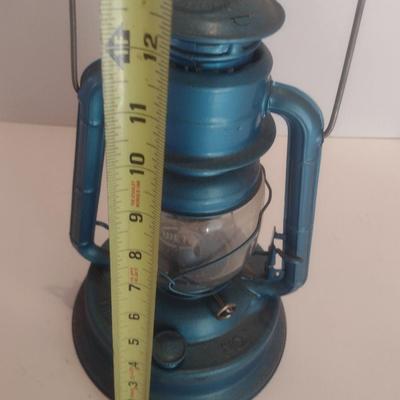 Vintage Dietz Little Wizard Barn Lantern