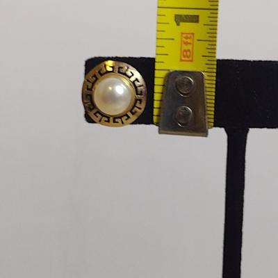 14 Karat Yellow Gold and Pearl Post Earrings- Approx Total Weight 2.0 Grams (#47)