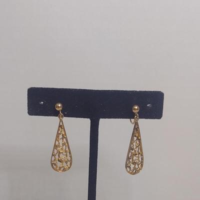 9 Karat Yellow Gold Screw Back Earrings- Approx Total Weight 4.1 Grams (#49)