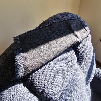 Swivel Push Back Style Recliner (LR-JS)