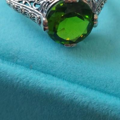 Peridot Ring 925 sterling silver