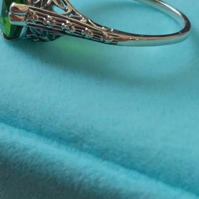 Peridot Ring 925 sterling silver