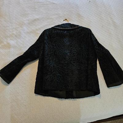 Chippewa, S. Brody Fine Furs, Drybak Vintage Outdoor Wear (PC-JS)