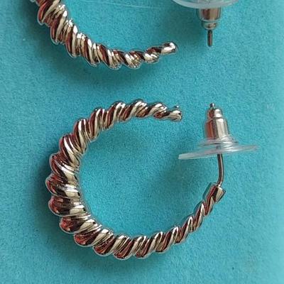 Fashion Earrings