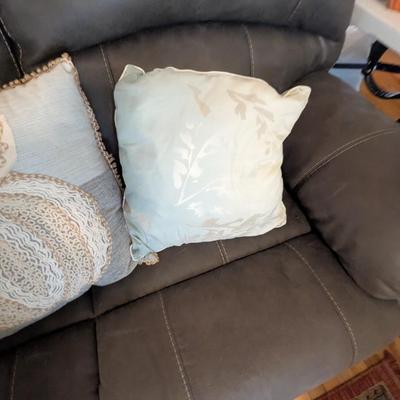 Nautica Pumpkin Pillows (SB)