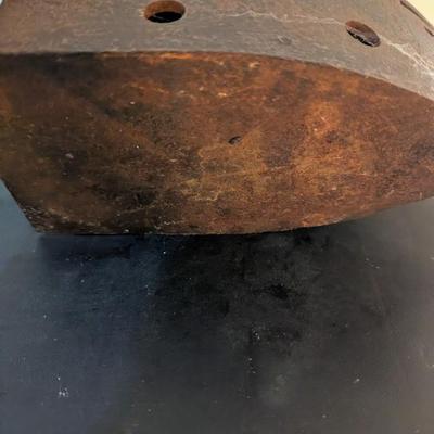 Antique Sad Irons Coal/Charcoal Iron Clothes Press With Rooster Latch (LR)