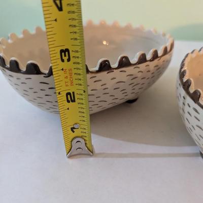 Creative Co-Op Hedgehog Stoneware Measuring Cups (DR)