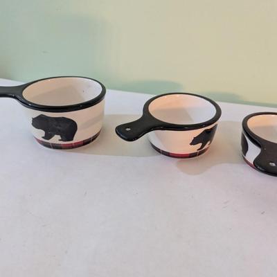 Bear Cabin Plaid Stoneware Measuring Cups (DR)