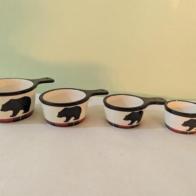 Bear Cabin Plaid Stoneware Measuring Cups (DR)