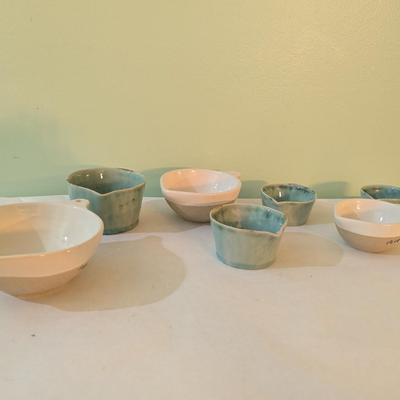 Country Classic Stoneware Measuring Cups (DR)