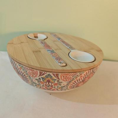 Melamine Serving Bowl With Bamboo Lid