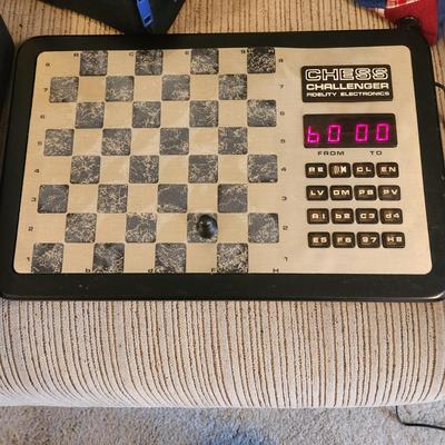 Vintage Voice Chess Challenger Game Powers up Voice works