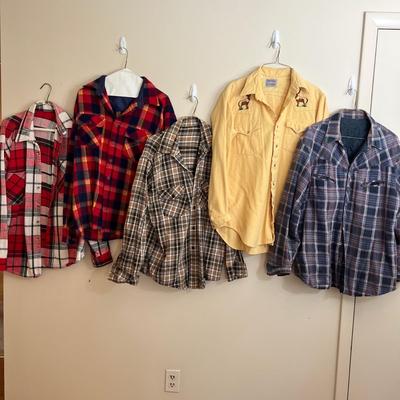5 Vintage Men's Shirts