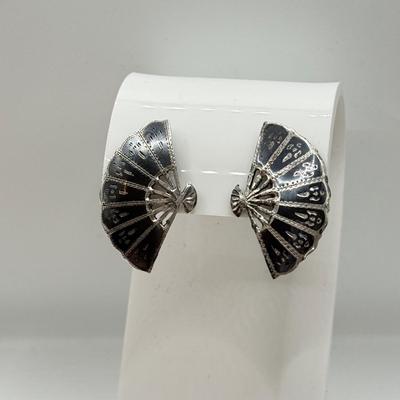 Sale Photo Thumbnail #79