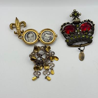 Sale Photo Thumbnail #821