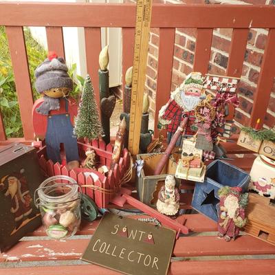 LOT 74L: Collection of Rustic Holiday Decor