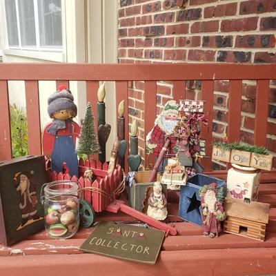 LOT 74L: Collection of Rustic Holiday Decor