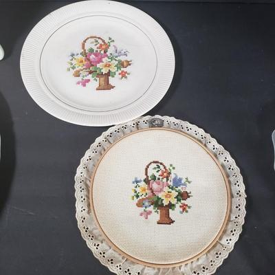 LOT 75D: Collection of Vintage & Antique Porcelain & Glass with 2 San Francisco Music Box Co New in Box Items